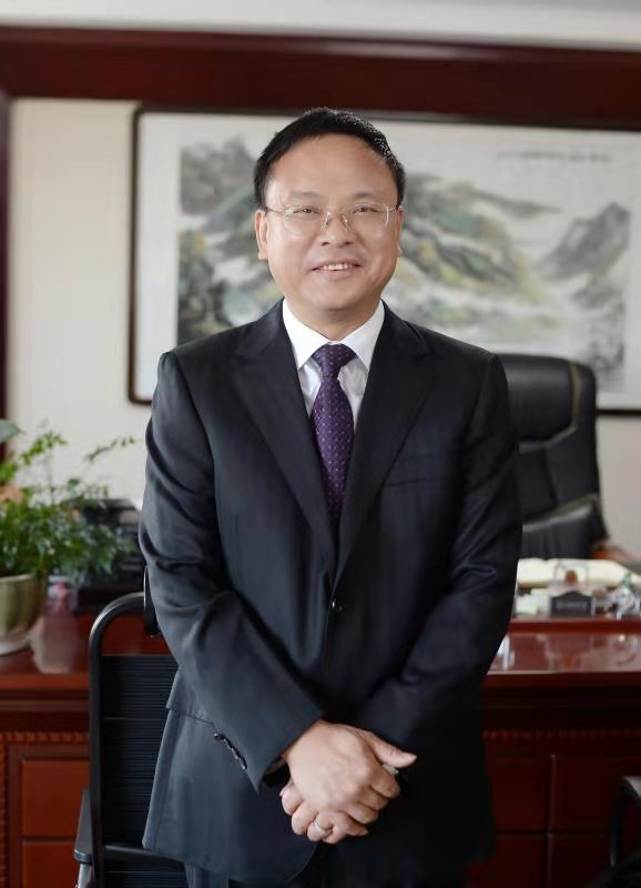 董事長簡(jiǎn)介